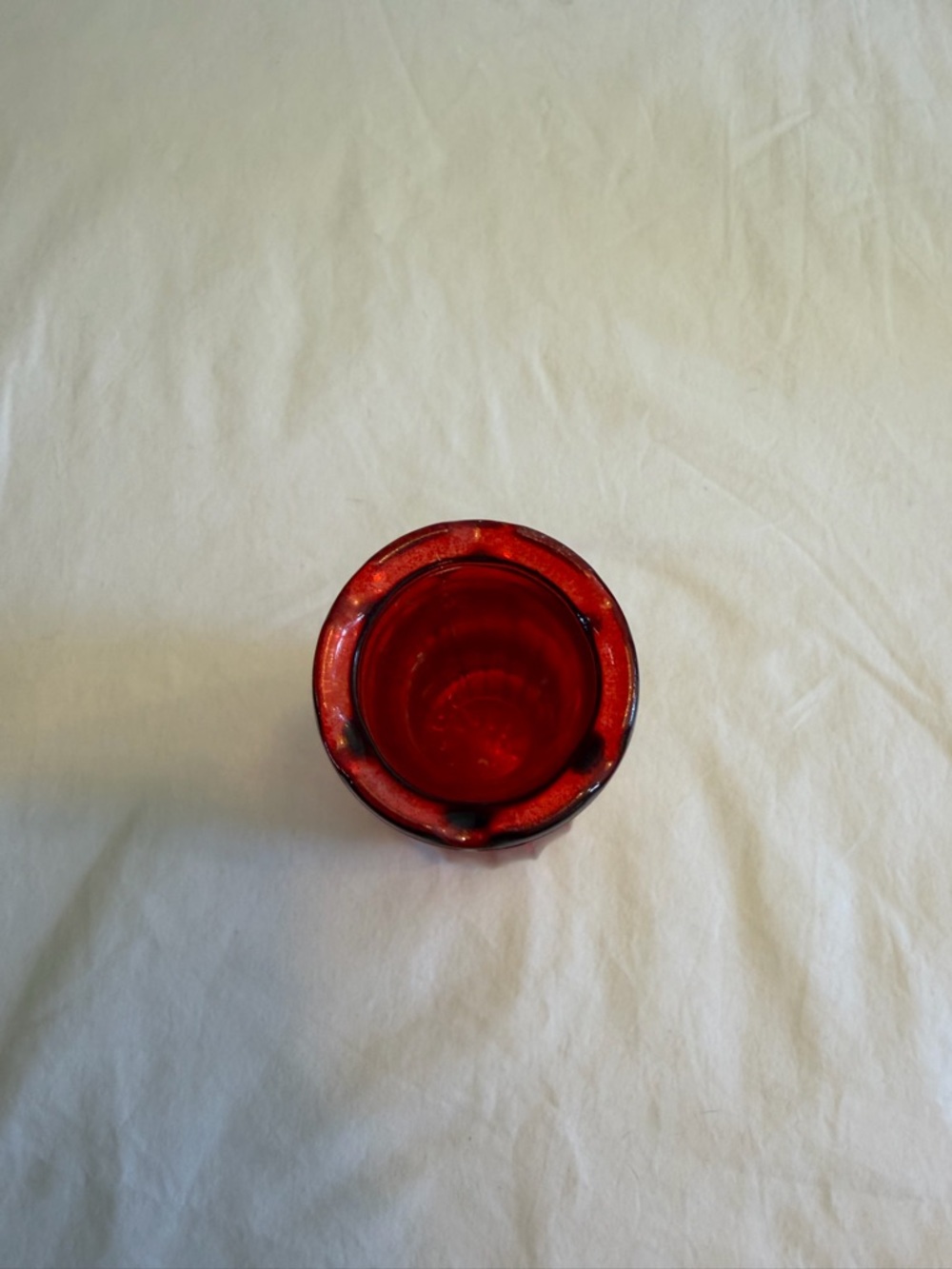 Red Glass Bud Vase - Elegant Home Accent - Picture 2 of 6